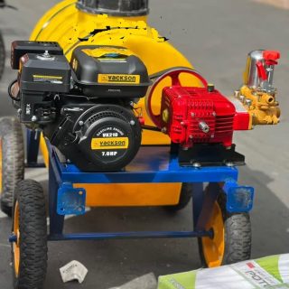 سمپاش 200 لیتری 4 چرخ